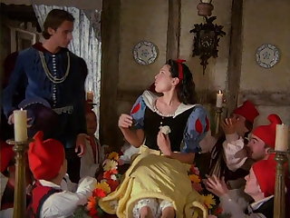 ロシア Snow White & 7 Dwarfs (1995)